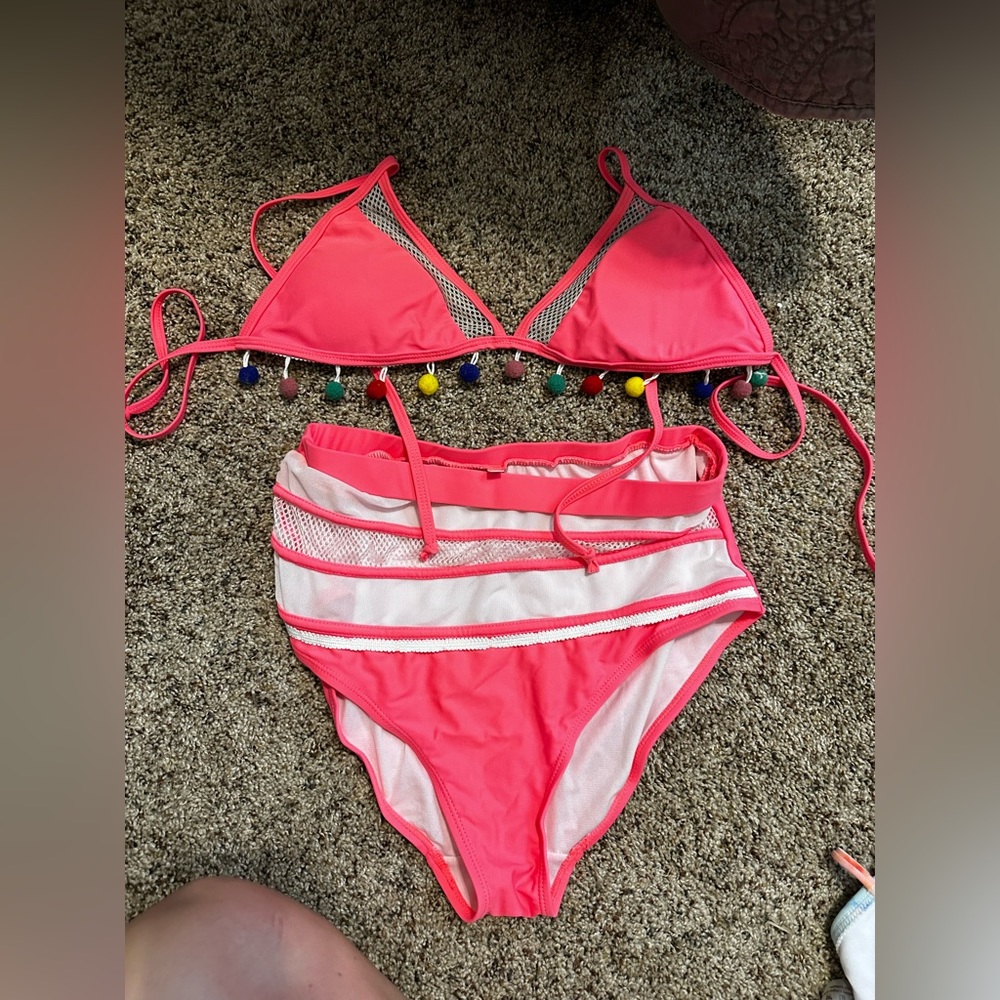 Medium swim